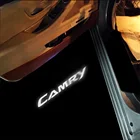 Светодиодные Автомобильные фары для Toyota Camry XV40 XV50 XV55 XV70 40 50 55 70 2020 2019 2018 Автомобильная дверь приветственные лампы эмблемы аксессуары