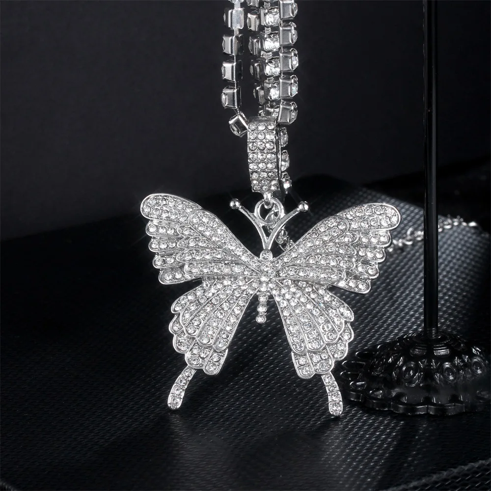 

New Fashion Single-layer Claw Chain Butterfly Wing Necklace Creative Clavicle Chain Cross-border Butterfly Pendant For Women2021