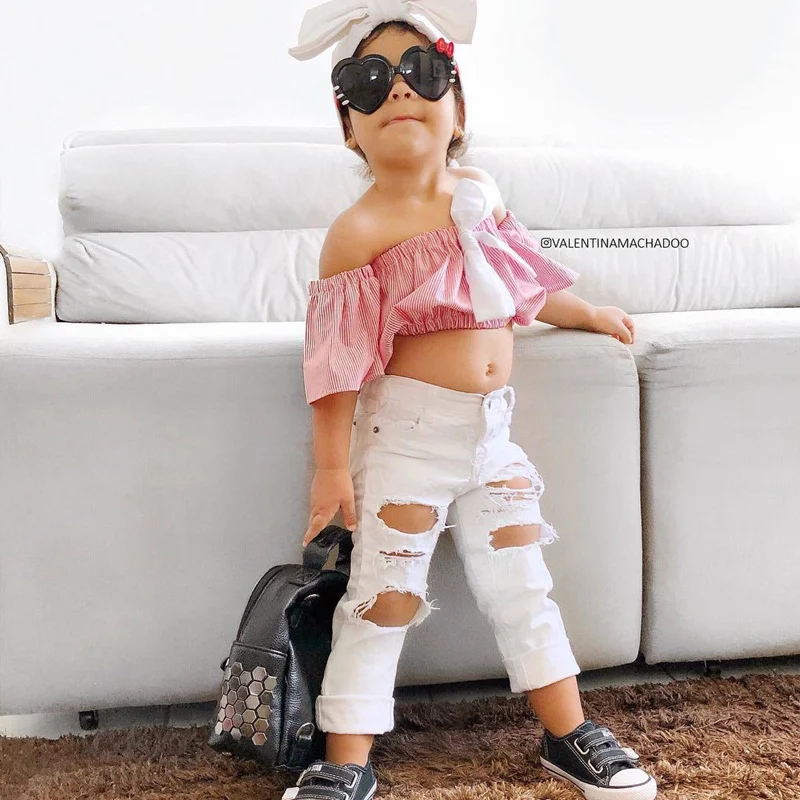 Летний комплект для девочек с бантом розовая полосатая одежда плоским