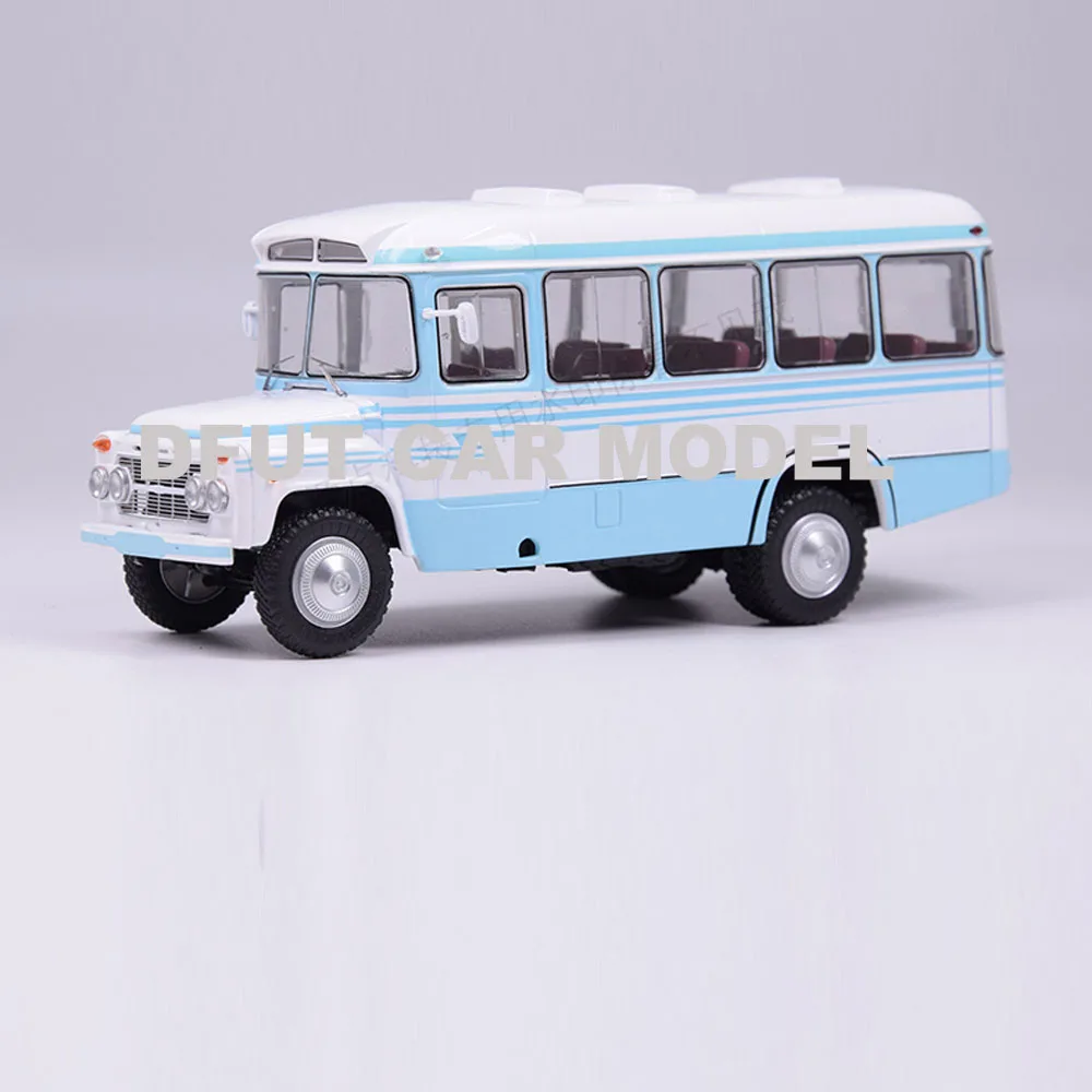 Игрушка из сплава в масштабе 1:43 модель автобуса Советского Союза KAVZ-685