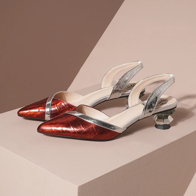 

Women's Shoes