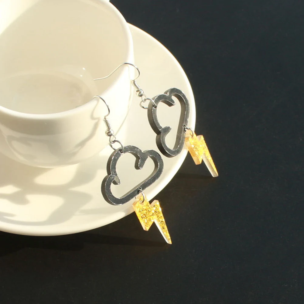 Модные серьги новые акриловые милые в форме облака с молнией Лидер продаж