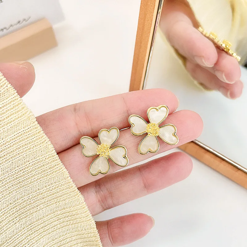 Новинка 2021 корейские изысканные серьги в виде любимых цветов модные