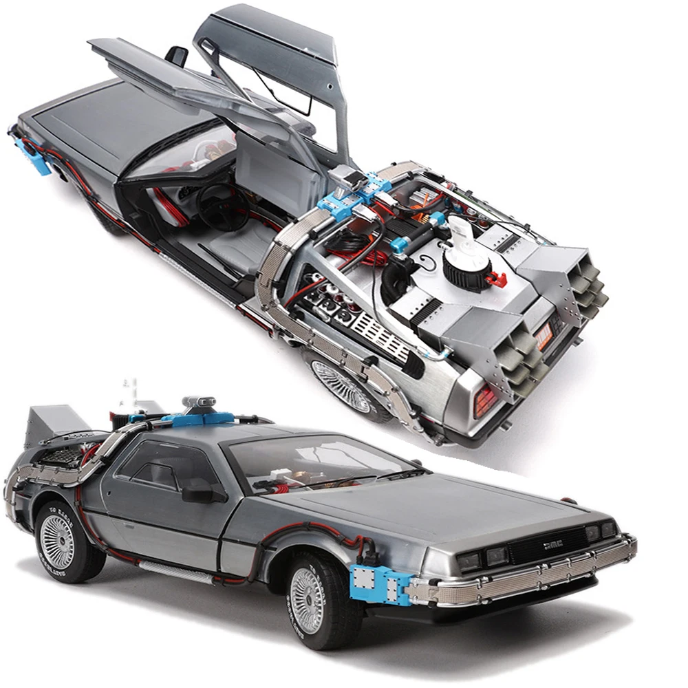 Модель литая автомобиля из сплава масштаб 1/18 часть 3 машина времени DeLorean