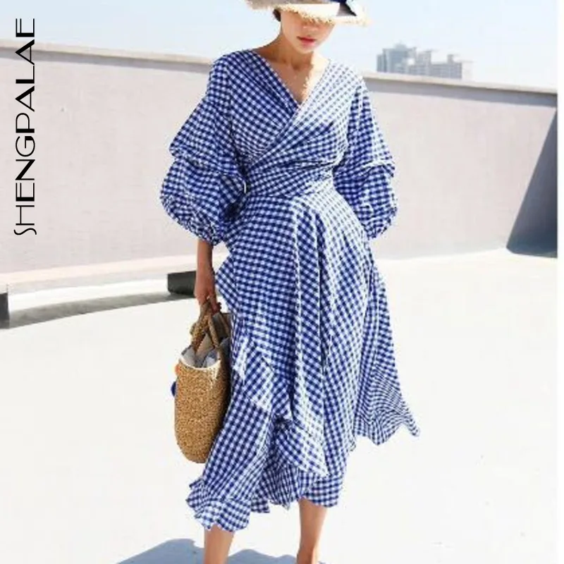 Женское платье в клетку SHENGPALAE винтажное синее Плиссированное Платье с V образным