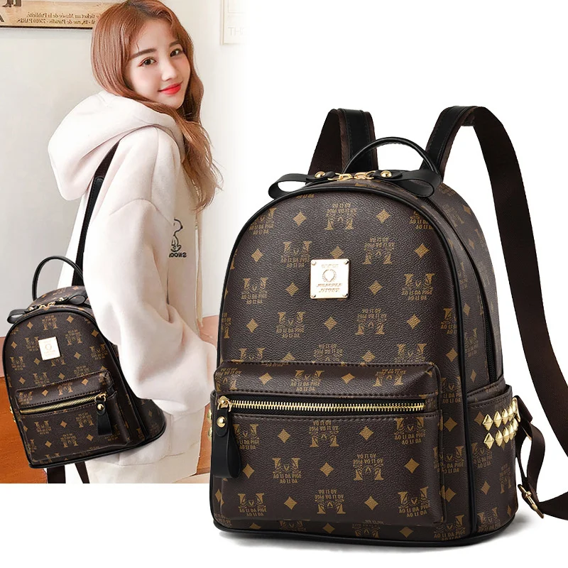 

Women's backpack trend flow bag women's large capacity backpack Korean Pu women's bag leisure Women's soft leather backpack