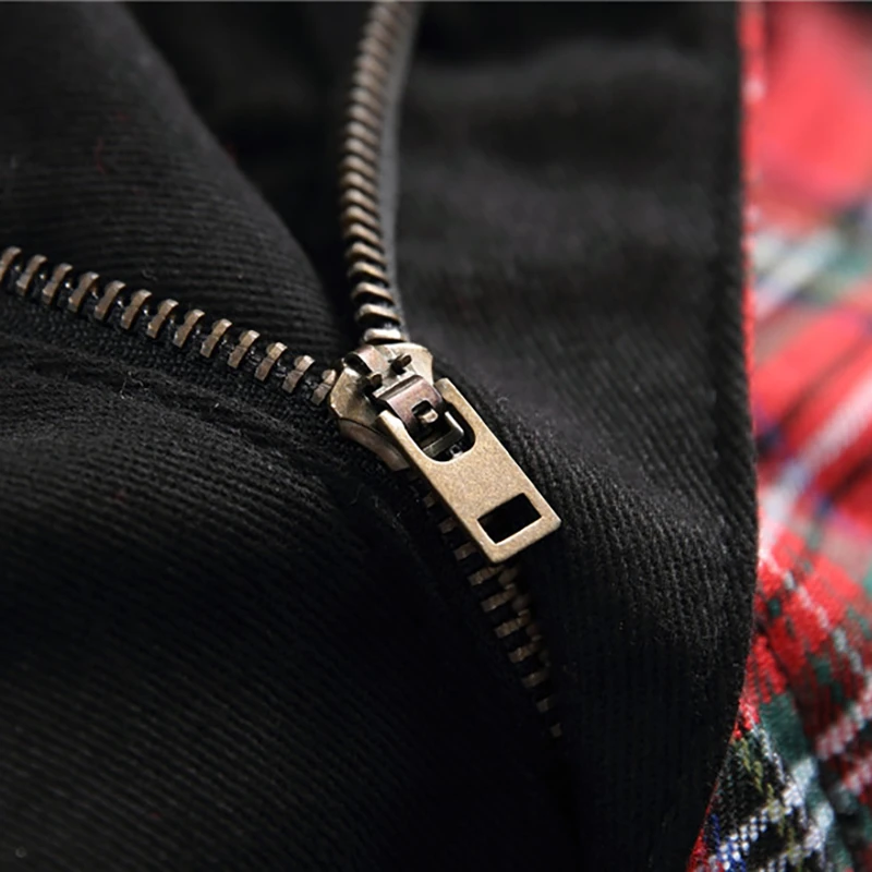 Мужские рваные джинсы в шотландскую клетку с принтом черепа | Мужская одежда