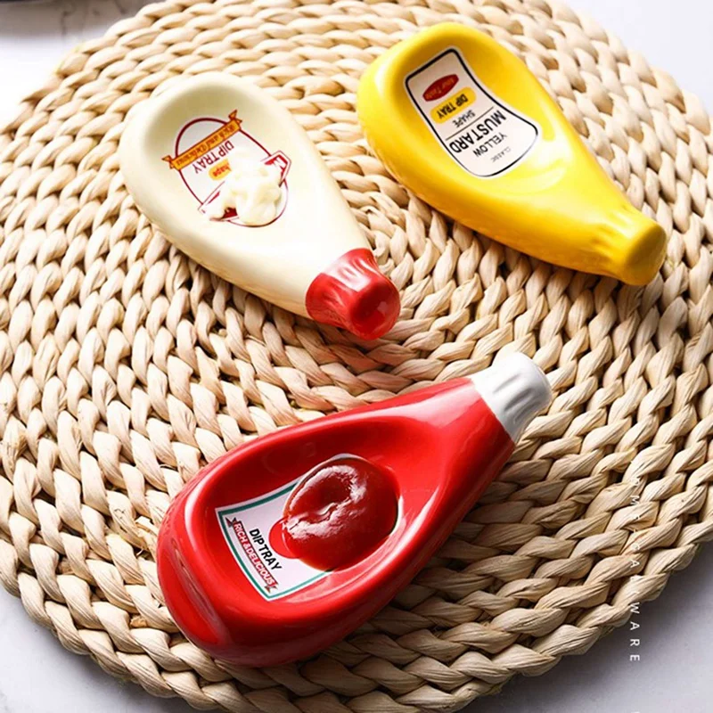 

2 Pcs Ceramic Extruded Tomato Sauce Bottle Shape Dish Soy Sauce Plate Mayonnaise Mustard Seasoning Dish L, Beige & Red