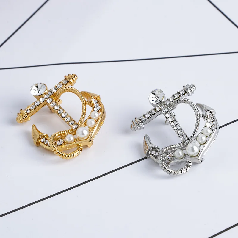 Мужская брошь-якорь с металлическим рулем | Украшения и аксессуары