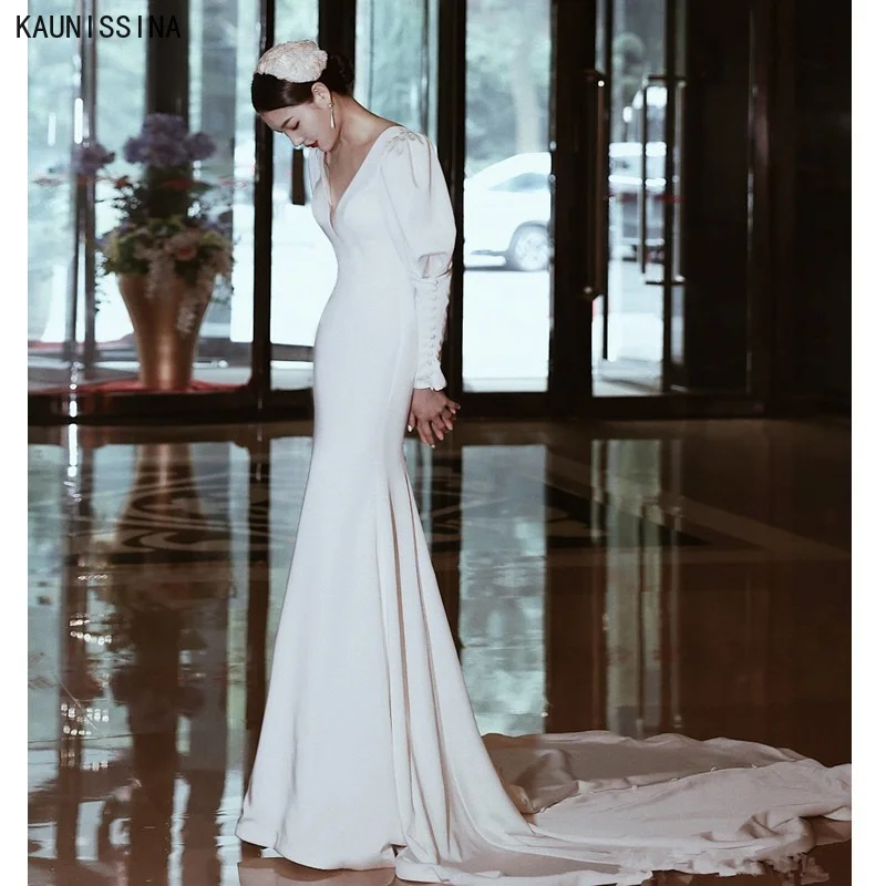 

Женское свадебное платье с юбкой-годе, V-образным вырезом и длинным рукавом