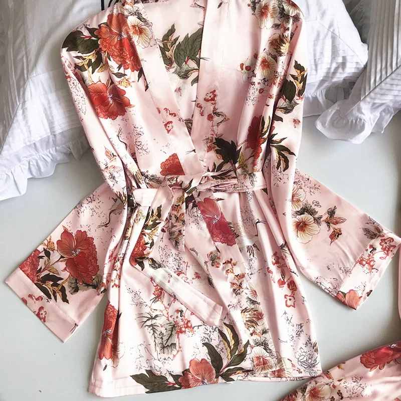 

3pcs Women Pajamas Set Lady Emulation Silk Pyjama Sets Flower Print Sleepwear Female Homewear 2021 Spring Women's Home Clothes