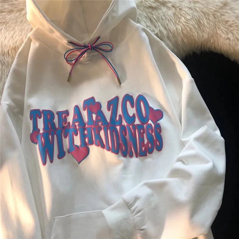 

Japanese retro sweet and cute foam loose couple long-sleeved shirt Harajuku letter printing warm round neck hooded sweater