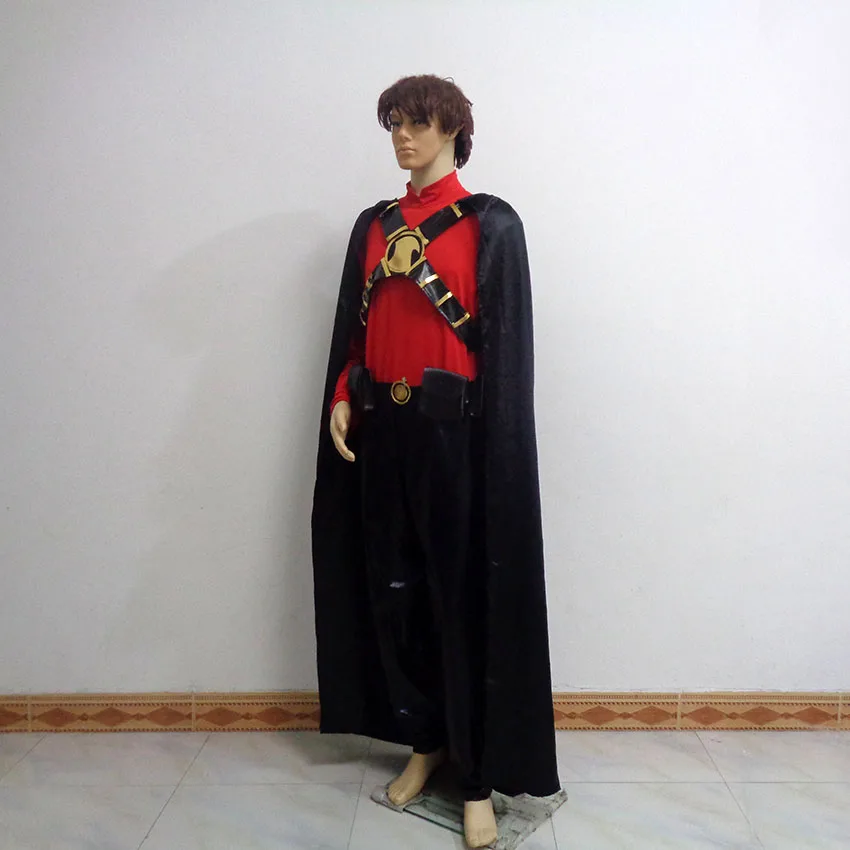 Красный маскарадный костюм Аркхэма из города Робина Рождественская вечеринка