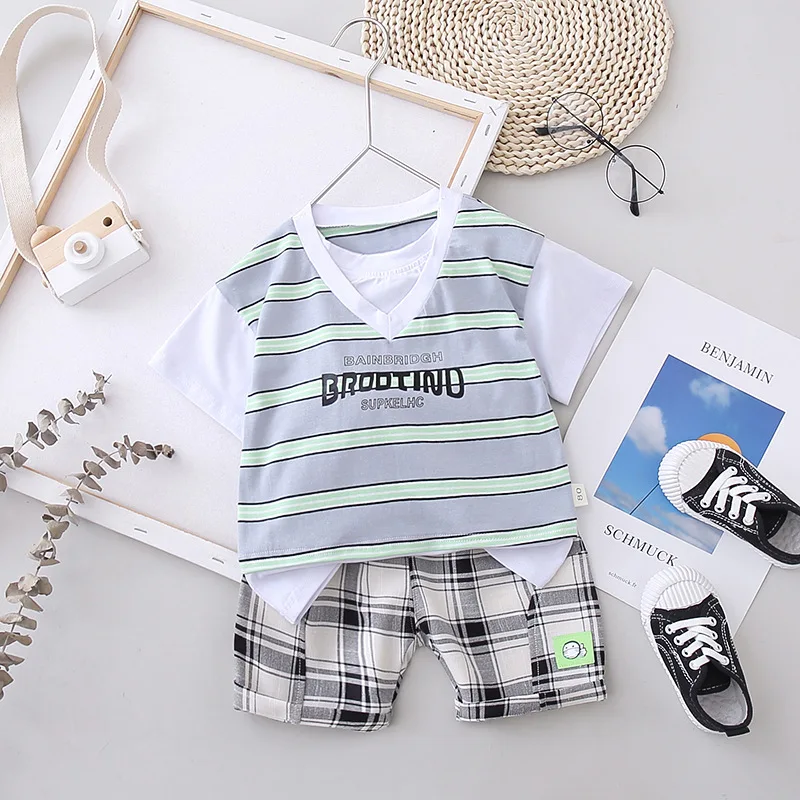 

Fashion Baby Boys Suit Summer Casual Clothes Infant Kids Striped V-neck T-shirt+Plaid Shorts 2PCS Sets Toddler Girls Clothes