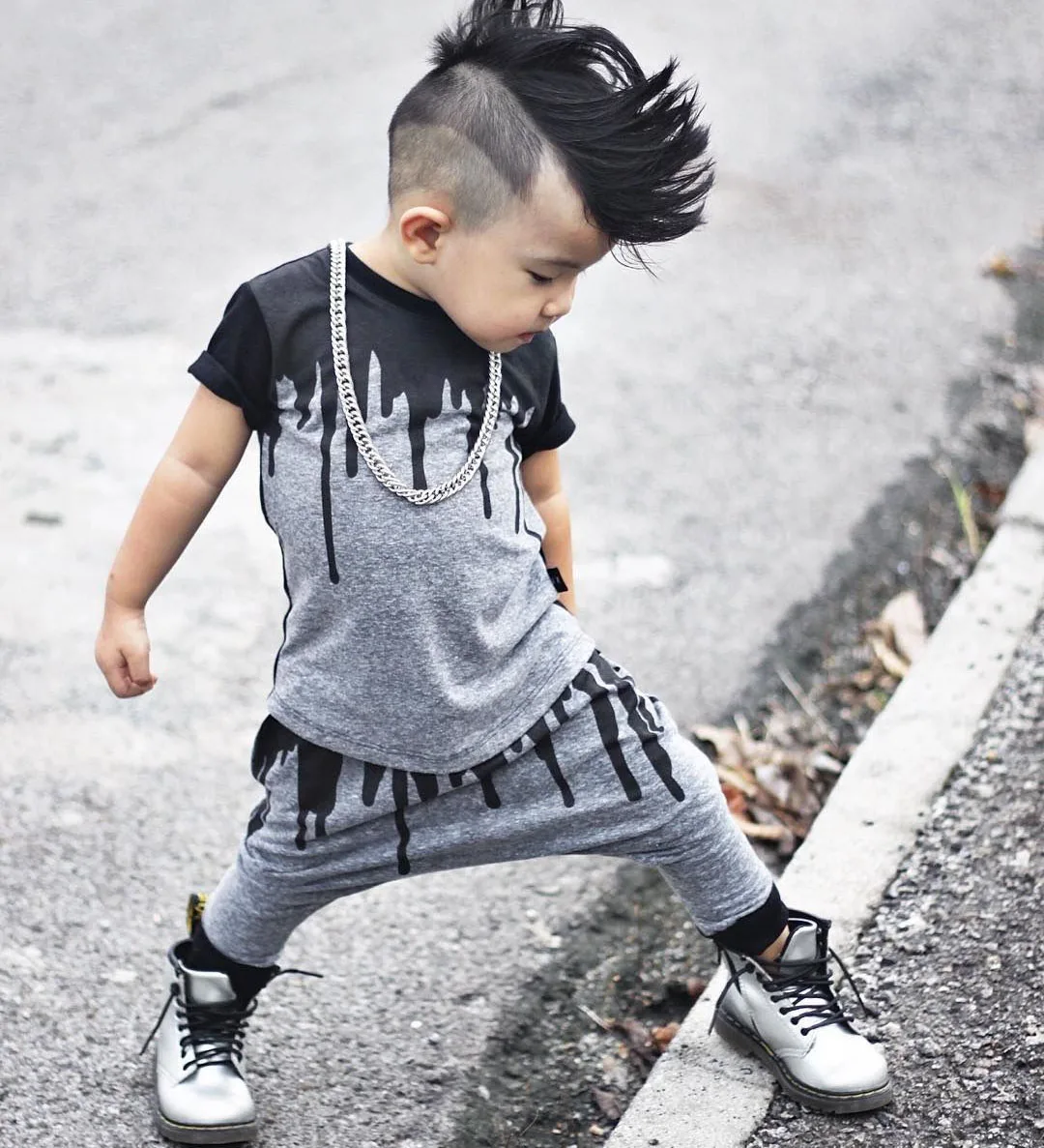 

Комплект из 2 предметов, одежда для малышей, комплект одежды для мальчиков, футболка с короткими рукавами Топ, футболка + штаны-шаровары брюк...