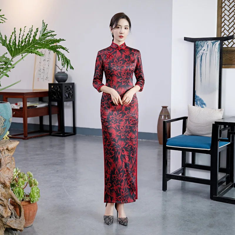 

Oversize 5XL 2020 New Red Rayon Cheongsam Chinese Traditional Dress Classic Women Qipao Elegant Seven Points Sleeve Long Dress
