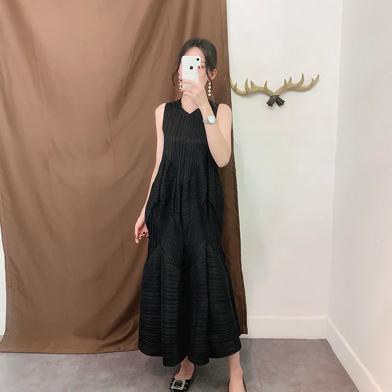 Платье LANMREM женское свободного кроя однотонное плиссированное платье-фонарик