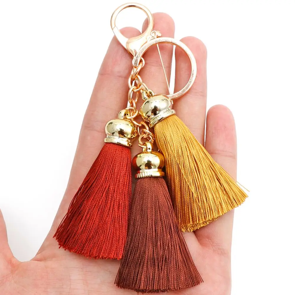 Бесплатная доставка кисточка Шарм Цветной брелок сумка аксессуары Шелковый