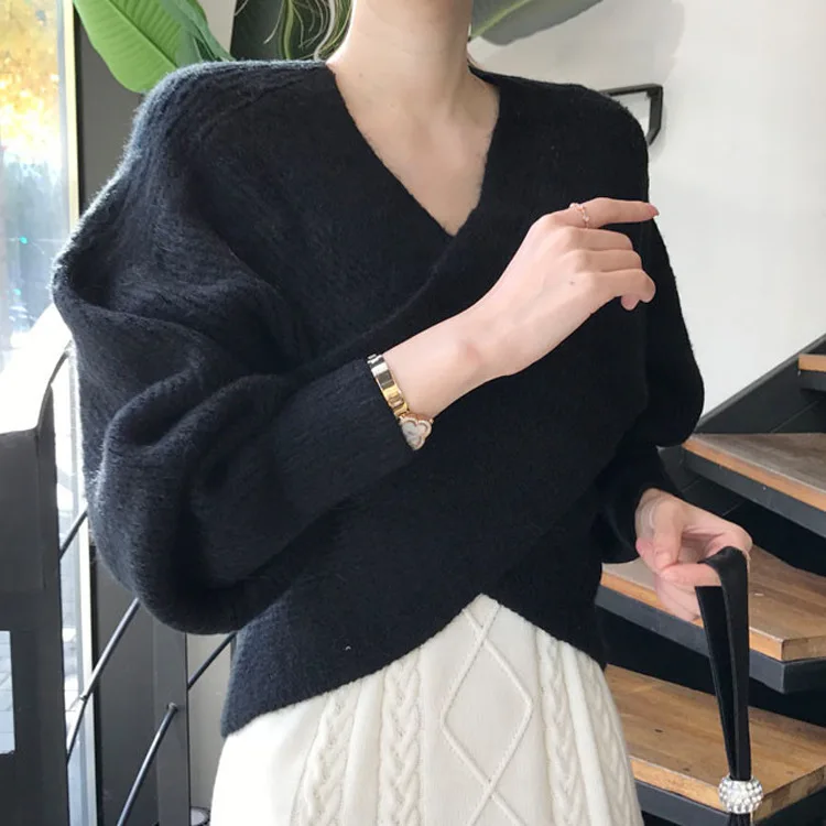 

New style fashion temperament simple cross V-neck loose knit top sweater women black