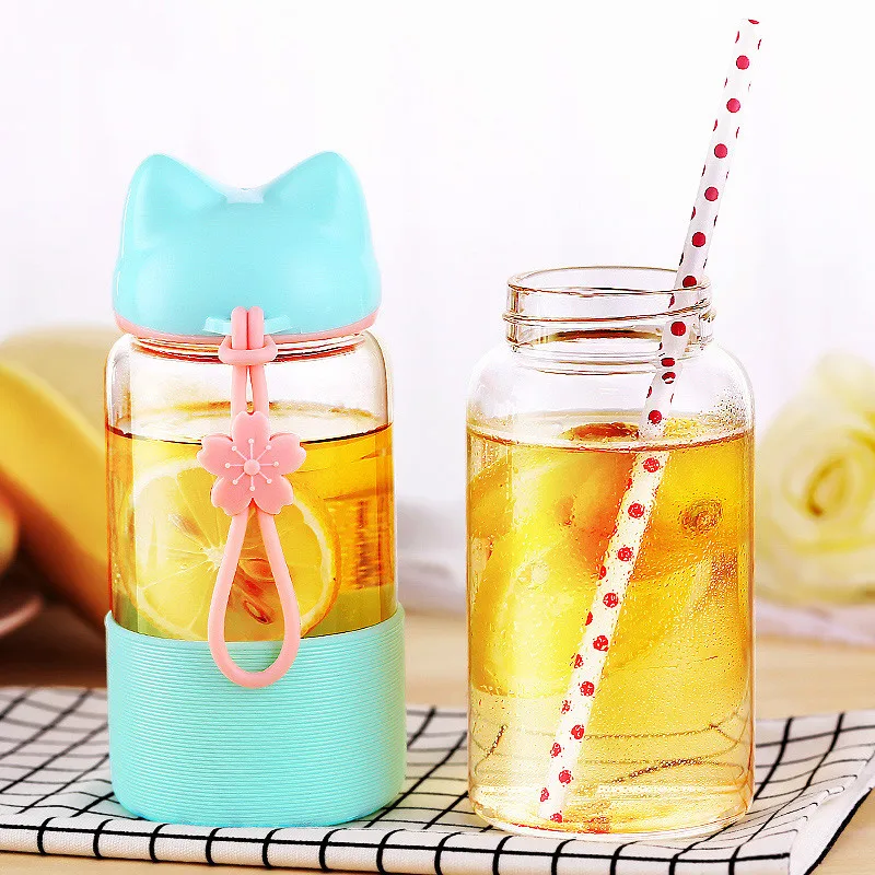 Бутылка для воды с крышкой и веревочным рукавом |