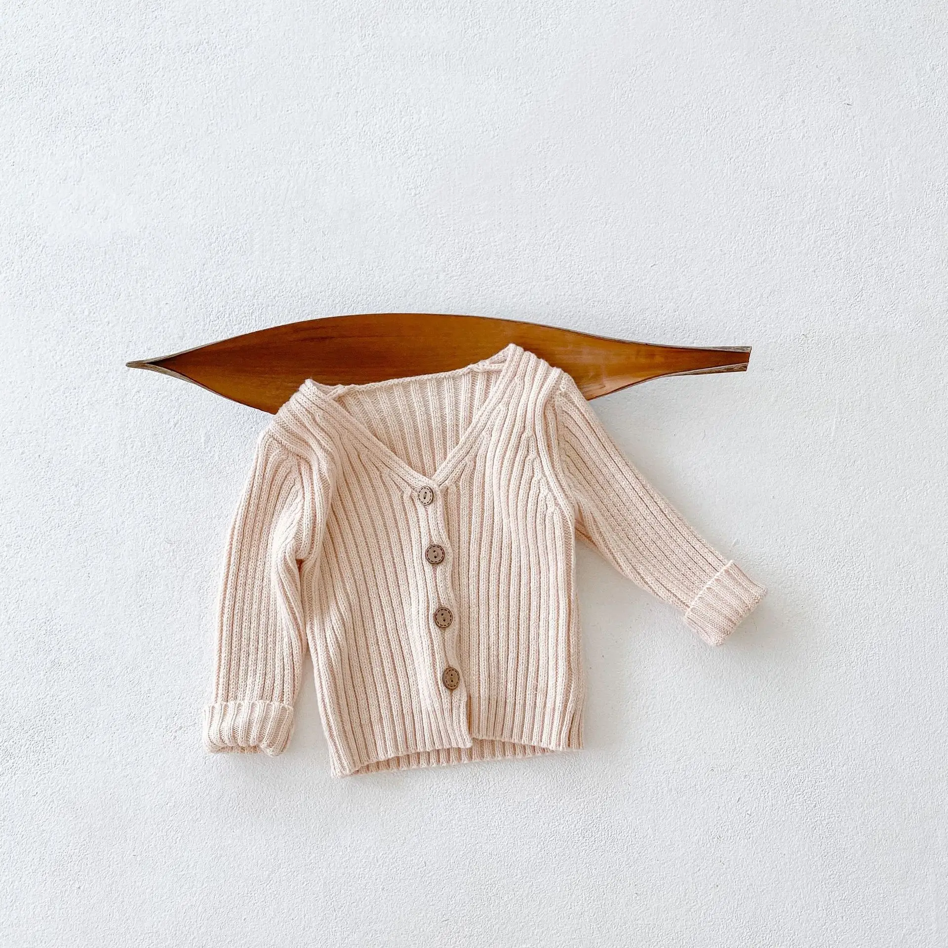 

Демисезонная однотонная вязаная верхняя одежда с длинными рукавами для маленьких девочек и мальчиков, пальто, кардиган для маленьких мальч...