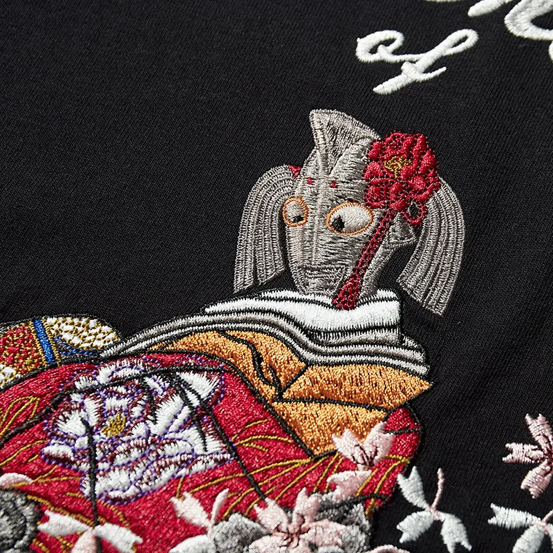 

Japanese-style Embroidery T Shirt Short-sleeved Shirt Men Summer Cotton Crew Neck Men's Clothing Poleras Anime Shirt V21