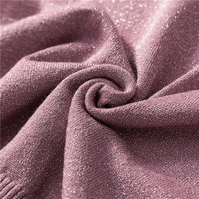 Женский свитер с круглым вырезом и блестящим люрексом на весну осень базовый