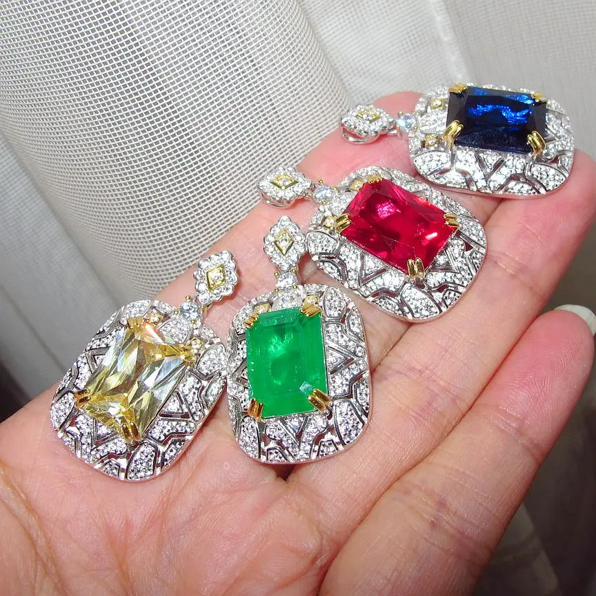 Цепочка женская из серебра 925 пробы с кулоном в виде рубина сапфира и