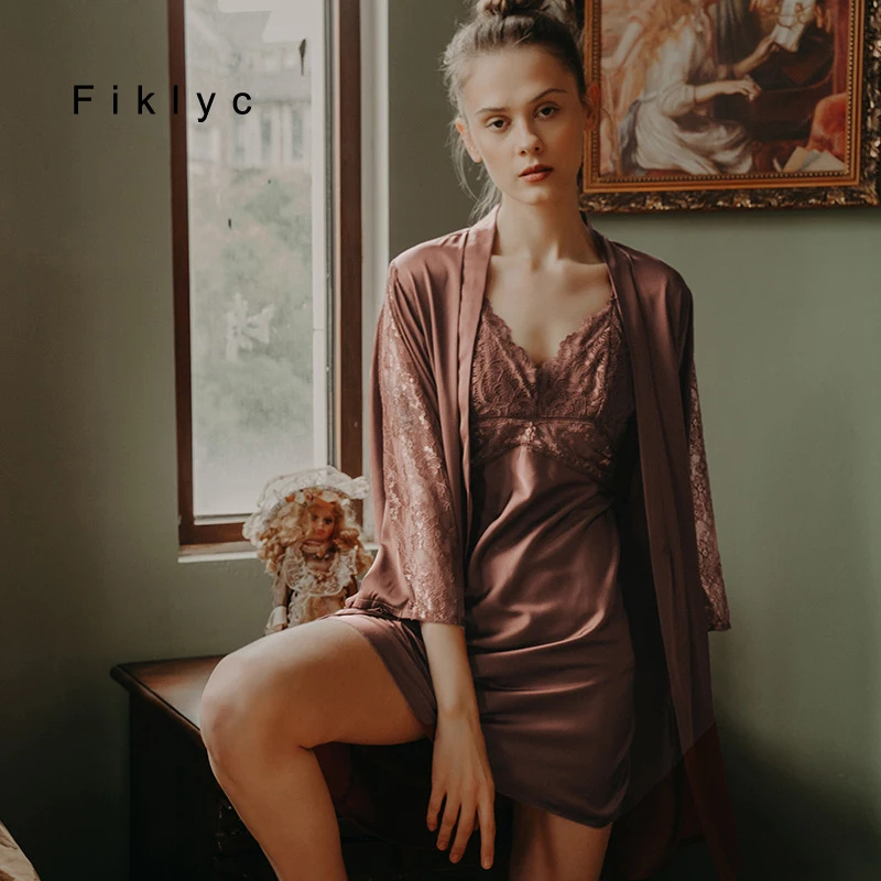 

Fiklyc Long Sleeve Womens Lace Hollow Out Satin Robe Gown Pyjamas Sets Free Shipping 2021 Autumn Summer Bathrobe Night Dress Hot