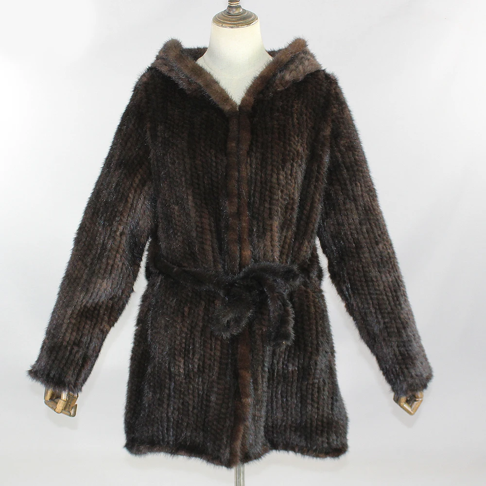 Женская зимняя шуба из натурального меха норки с капюшоном | одежда