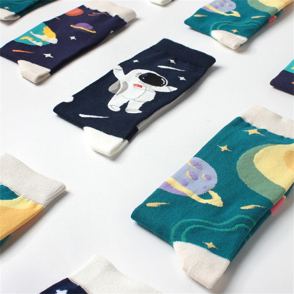 

Original Outer Space Series Women Socks Combed Cotton Kawaii Socks Unisex Men Funny Socks Harajuku Planet Socks for Male/Female