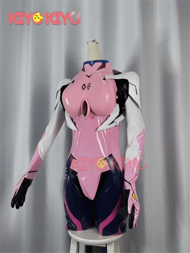 Рисунок 2 - Женский костюм для косплея