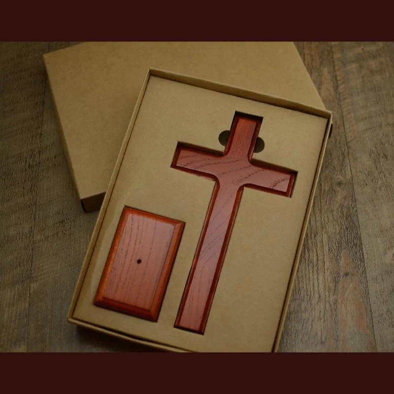 

Natural Ash Wood Cross Redwood Color Christian Gift Jesus en Decoration