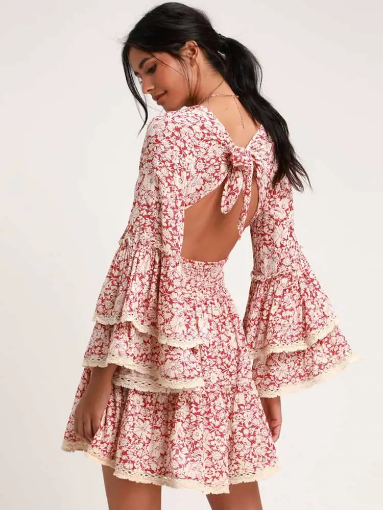 Женское платье с рукавами колокольчиками цветочным принтом кружевное открытой