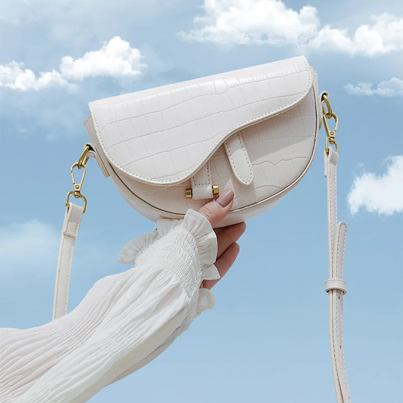 

Bag Girl 2020 New Semicircle Saddle Bag Stone Grain Messenger Bag Shoulder Diagonal Purses and Handbags Crossbody Bag