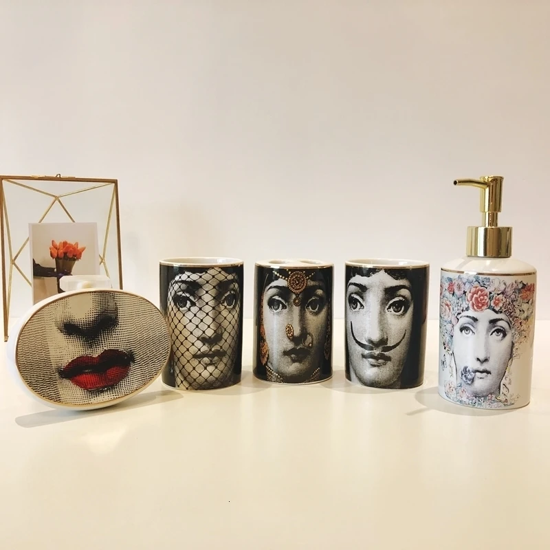 Винтаж Fornasetti аксессуары для ванной комнаты Набор керамическая чашка держатель для зубной щетки мыло диспенсер путешествия мыло держатель шампунь бутылка для ванны