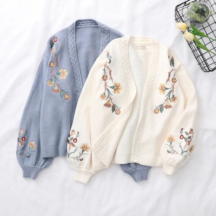

Women Knitted Cardigan 2020 Spring Autumn Fashion V-Neck Lantern Sleeve Embroidery Floral Thick Loose Harajuku Female Sweater