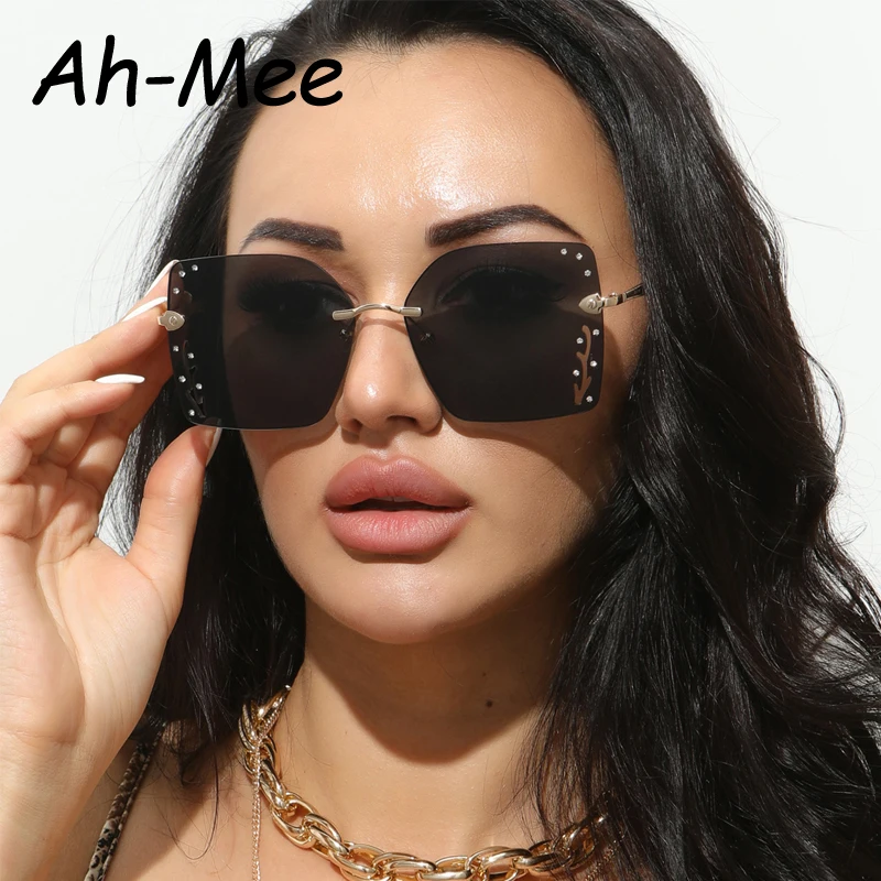 

Trendy Oversized Square Sunglasses Women Rimless Fashion Sexy Black Tinted Color Gradient Lens Retro Ladies Hollow Sun Glasses