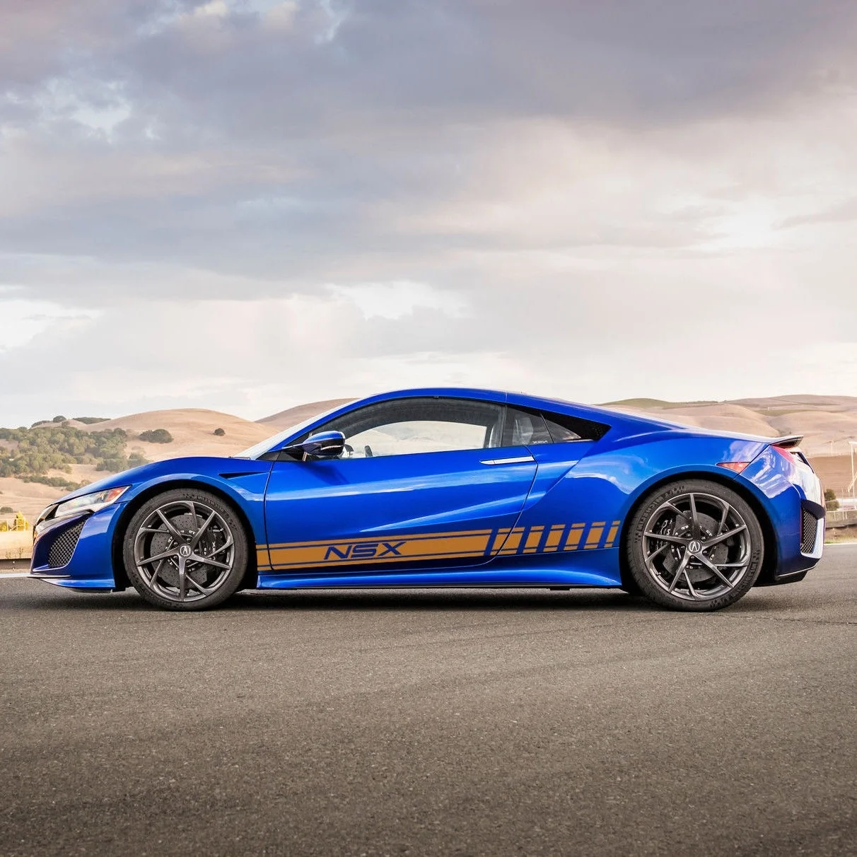 

Для 2x многоцветной графики Acura NSX Символ Автомобиля Гонки виниловая наклейка