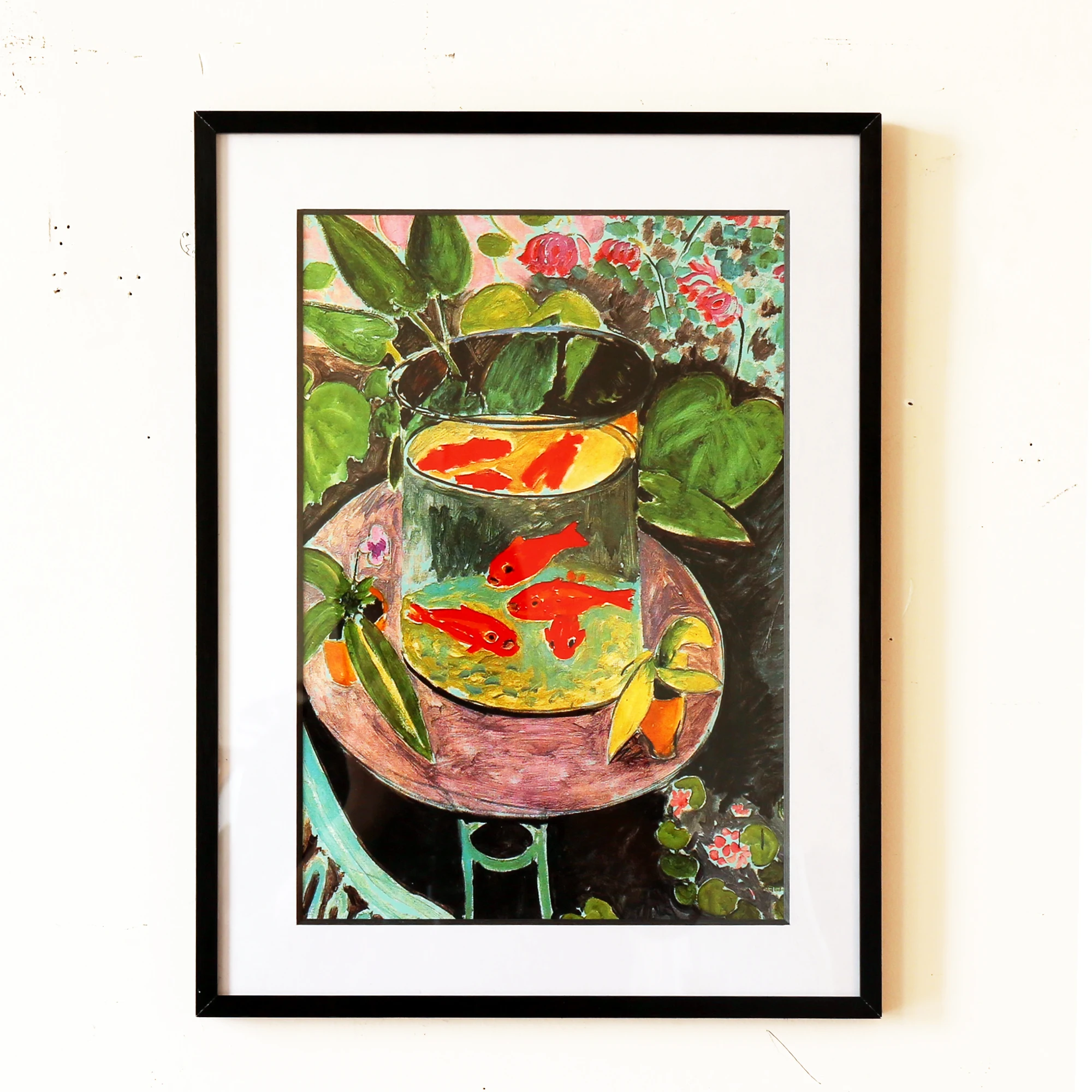 

Matisse framed art the gold fish aluminum picture frame with matboard 30x40cm