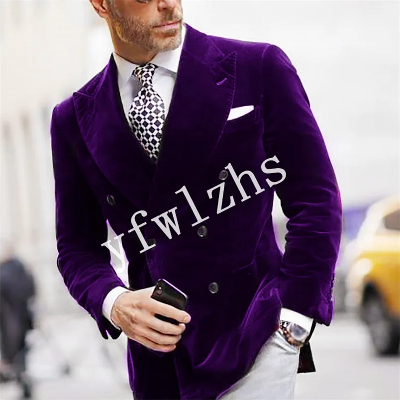 

Handsome Velveteen Groomsmen Peak Lapel Groom Tuxedos Mens Wedding Dress Man Blazer Prom Dinner (Jacket+Pants+Tie) A219