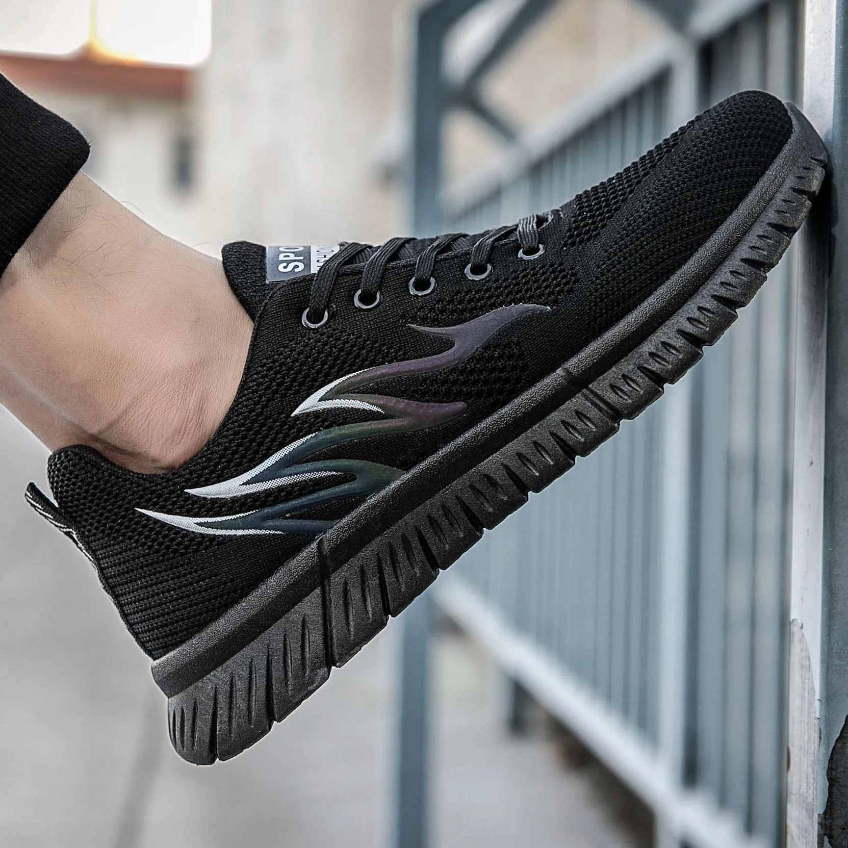 

Summer Flame graphics mens shoes casual men sneakers running shoes 2021 Men's sneakers non-leather casual shoes Size 39-44
