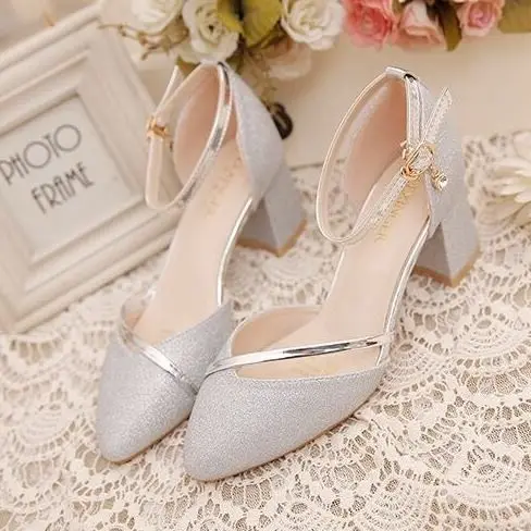 

35-40 size Summer women shoes pointed Toe women sandals fashion square heel sandals party ladies bling shoes