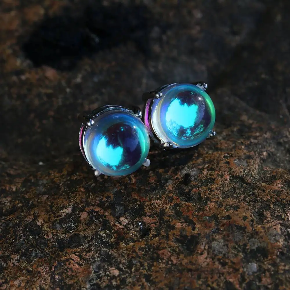 

Женские серьги-гвоздики из серебра 2019 пробы с лунным камнем