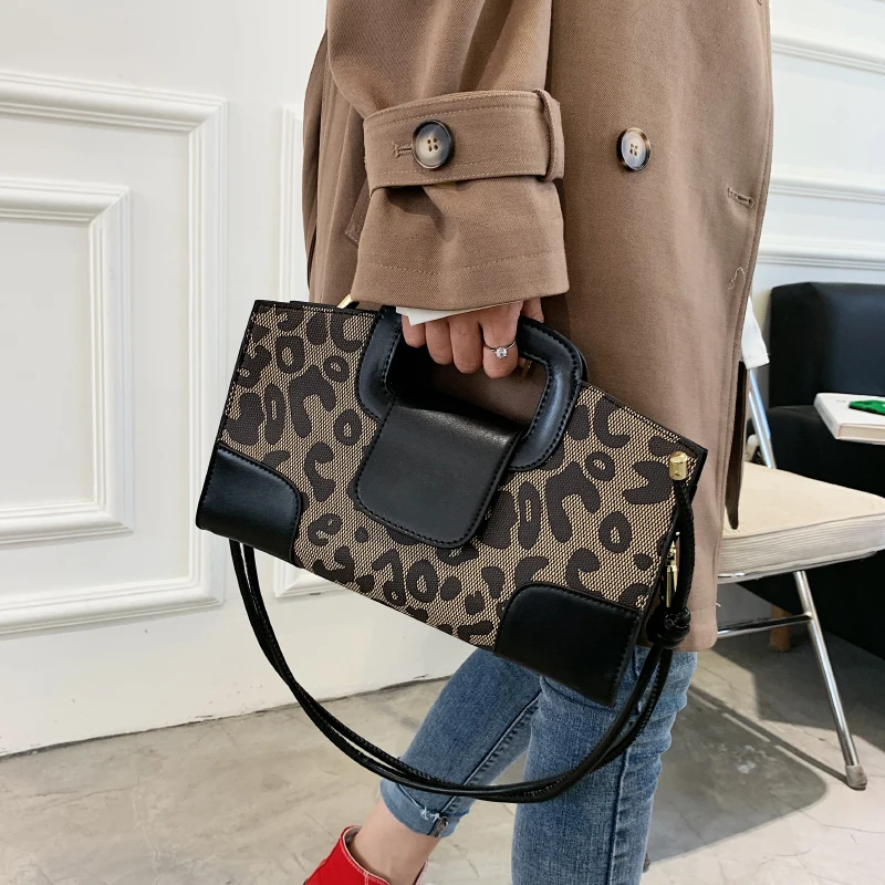 

Winter Handbag for Women Brand Shoulder Bags Fashionable Purses Crossbody Bag Luxury Designer Hand Bag New Satchel Large Clutch