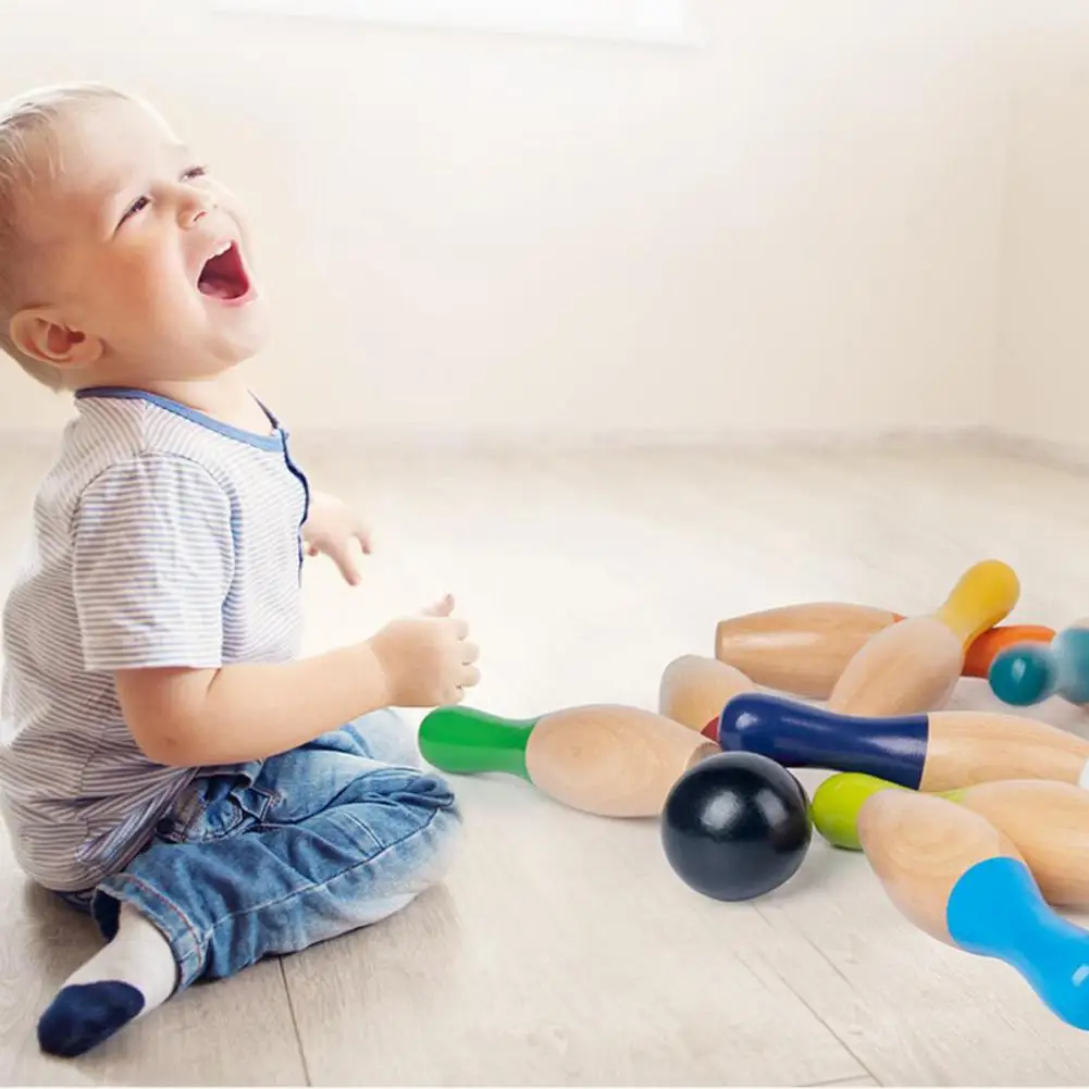 Детский набор для боулинга деревянный с 10 деревянными шпильками 3 шариками