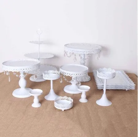 12pcs Branco Rodada Carrinho Do Bolo Cupcake Sobremesa display Suportes De Metal com Contas de Cristal, branco - Цвет: 12pcs