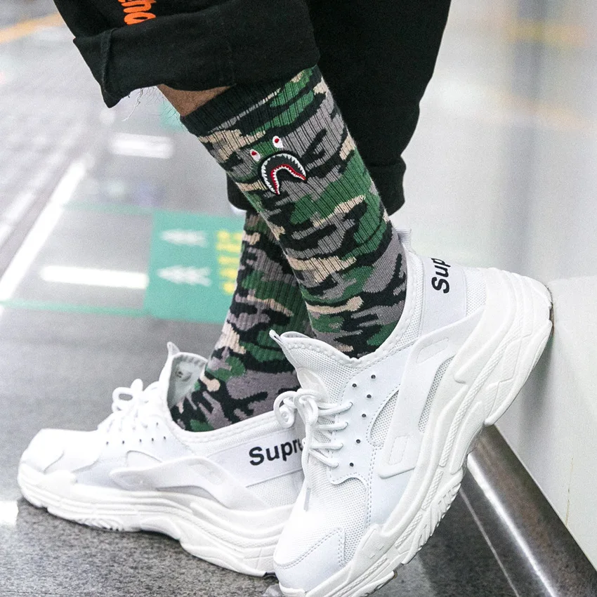 Высококачественные мужские носки из хлопка с логотипом мира модные повседневные