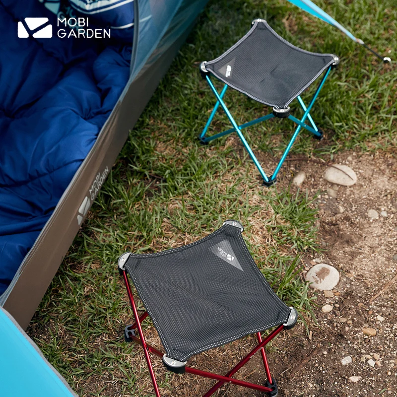 

MOBI GARDEN 300g Ultralight Folding Chair Outdoors Camp Aluminum Bracket Small Stool Suitable For Fishing Queue Train 2 Sizes