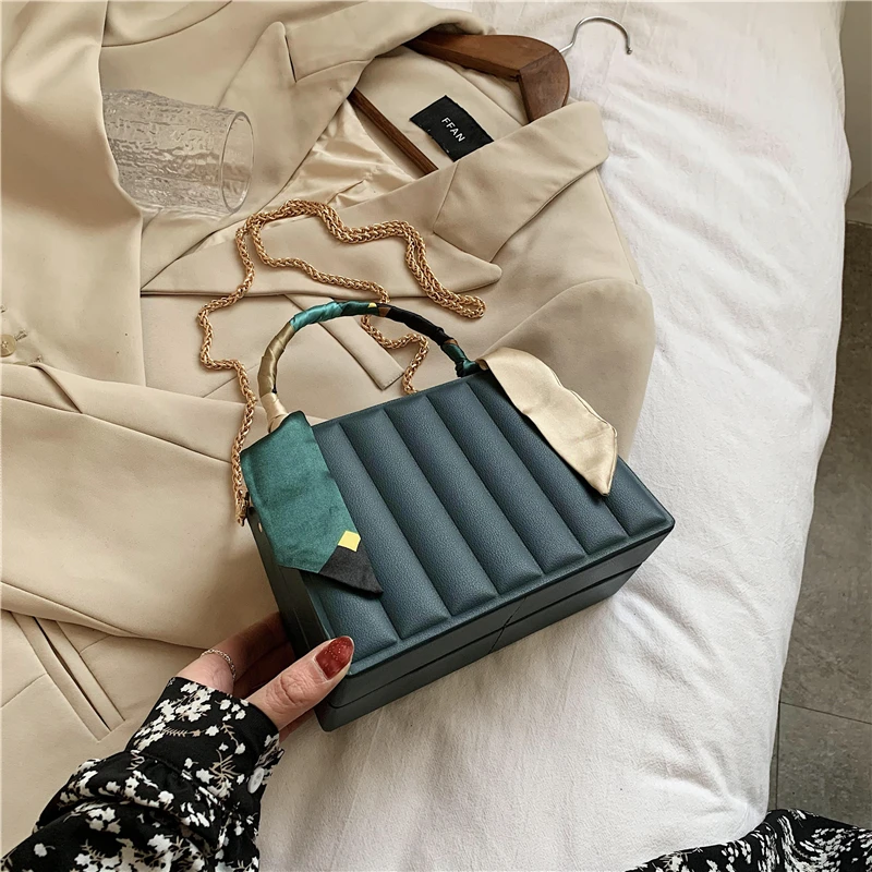 

2021 New Fashion Shoulder Bag Women Handle PU Material Silk Ribbon Decorate Hot Selling Chains Quality Lady Style Fold Bag Sac